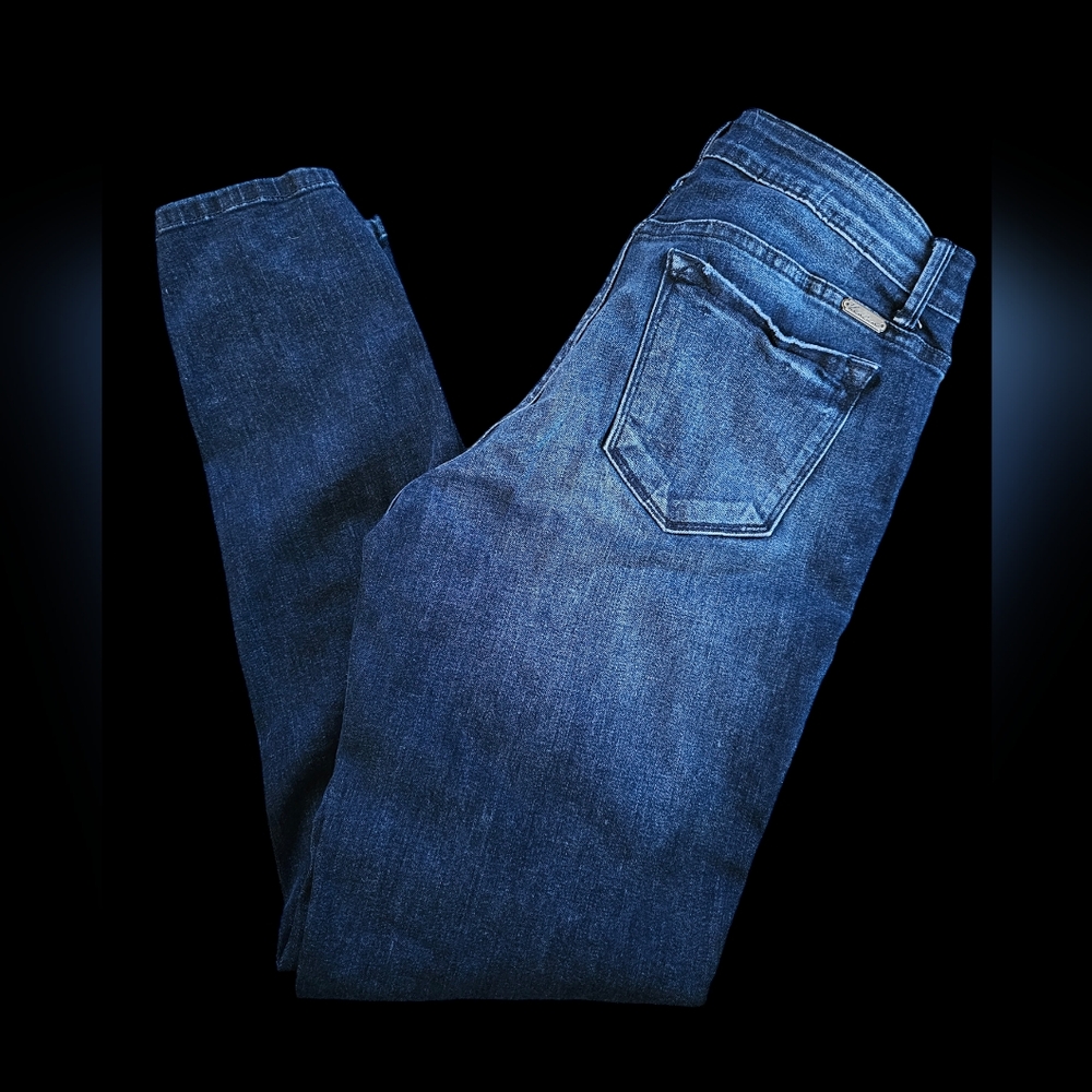 Distressed KanCan Jeans - Picture 4 of 7